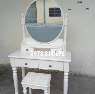 Bàn Trang Điểm 