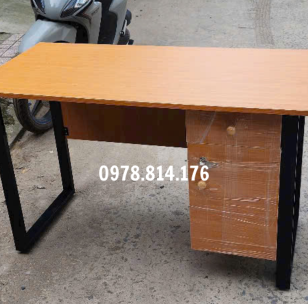 Bàn học và ghế 09